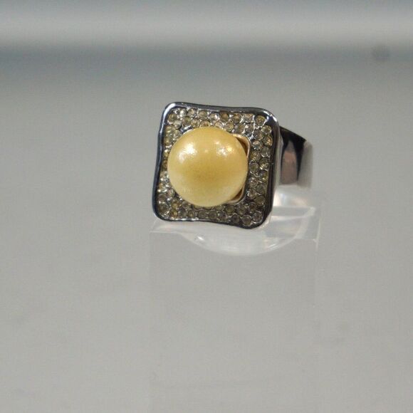 Statement Ring Square Top Size 10 Ring Faux Pearl And Rhinestones Silver Tone - Picture 1 of 6